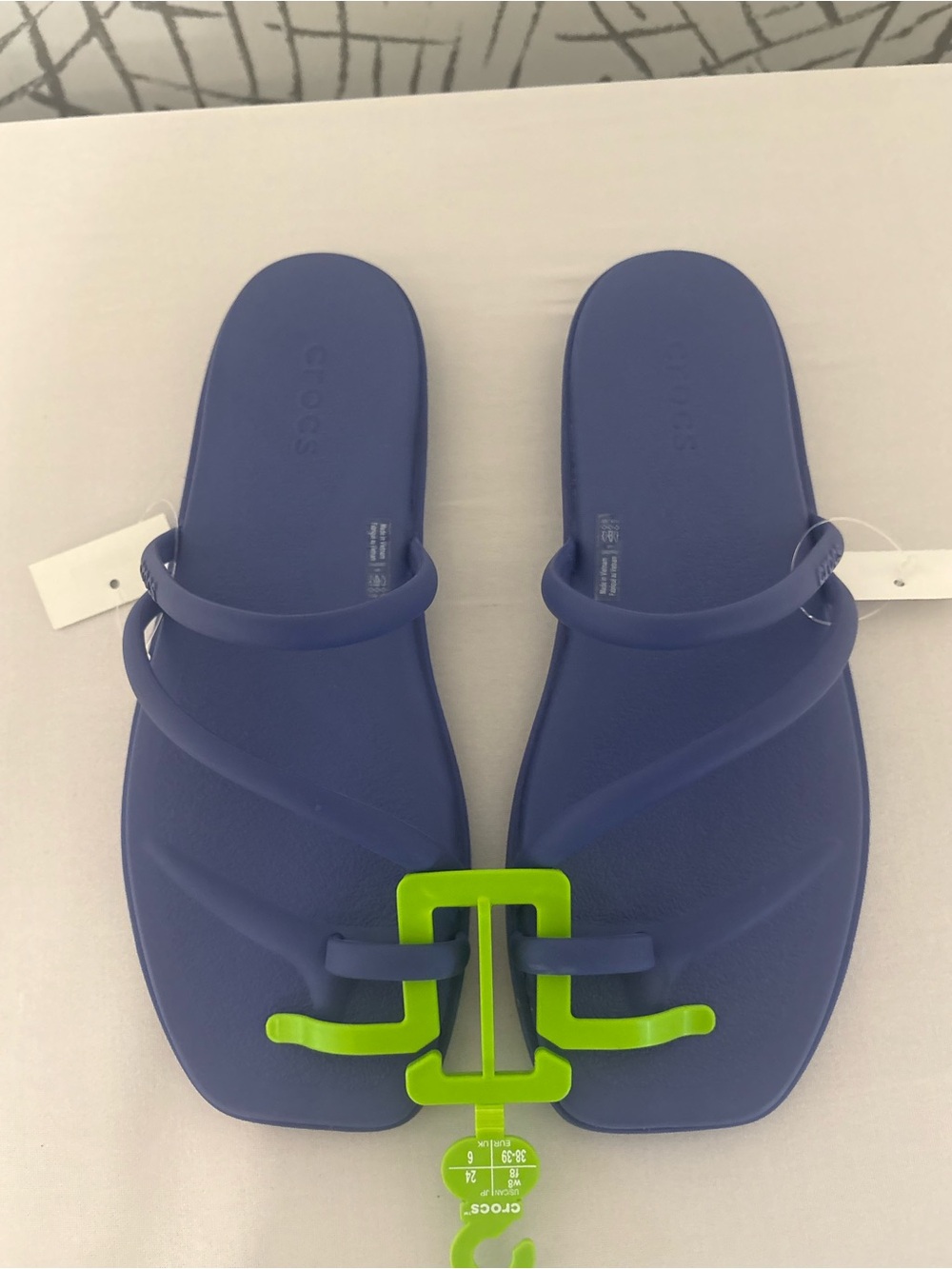 Crocs Miami Toe Loop Sandals - Sapphire Blue